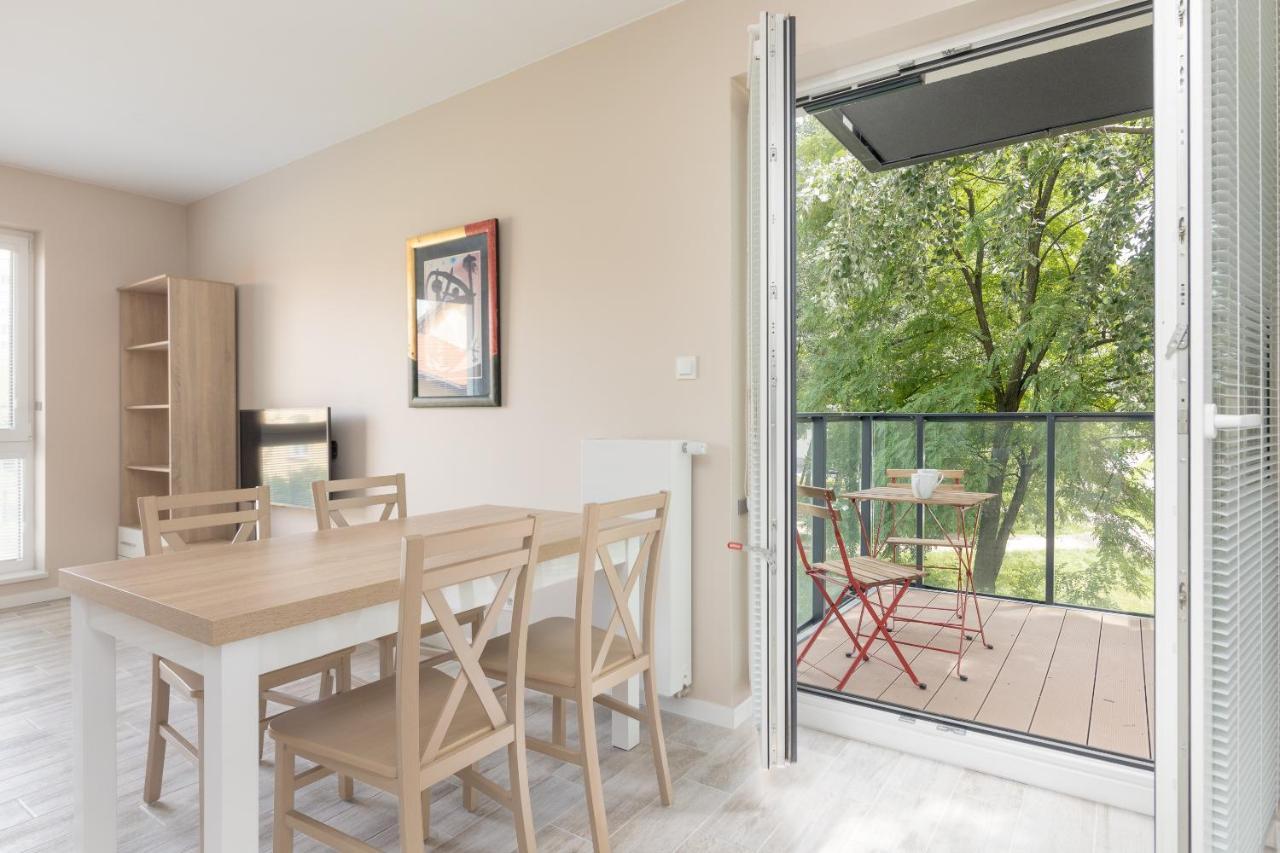 Metro Wilanowska Comfortable Apartment Varşovia Exterior foto