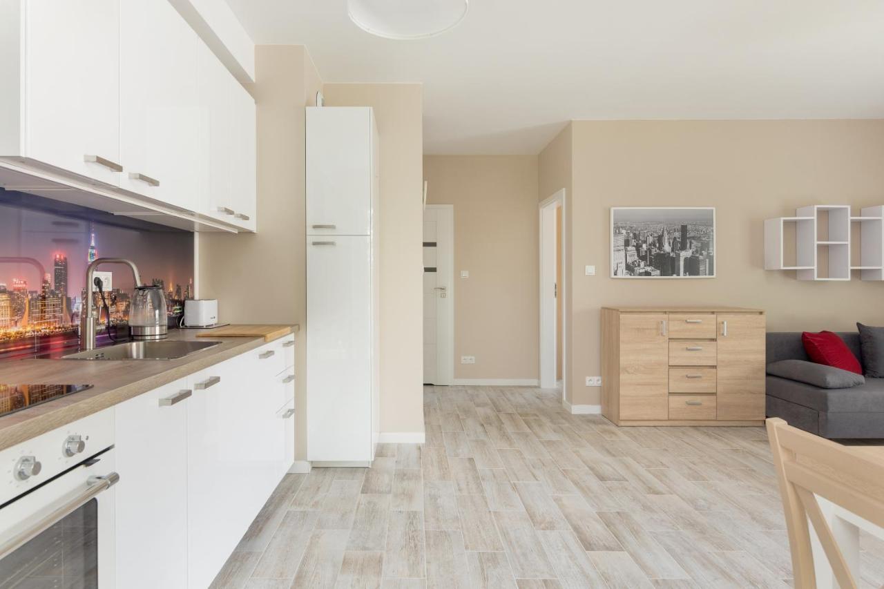 Metro Wilanowska Comfortable Apartment Varşovia Exterior foto