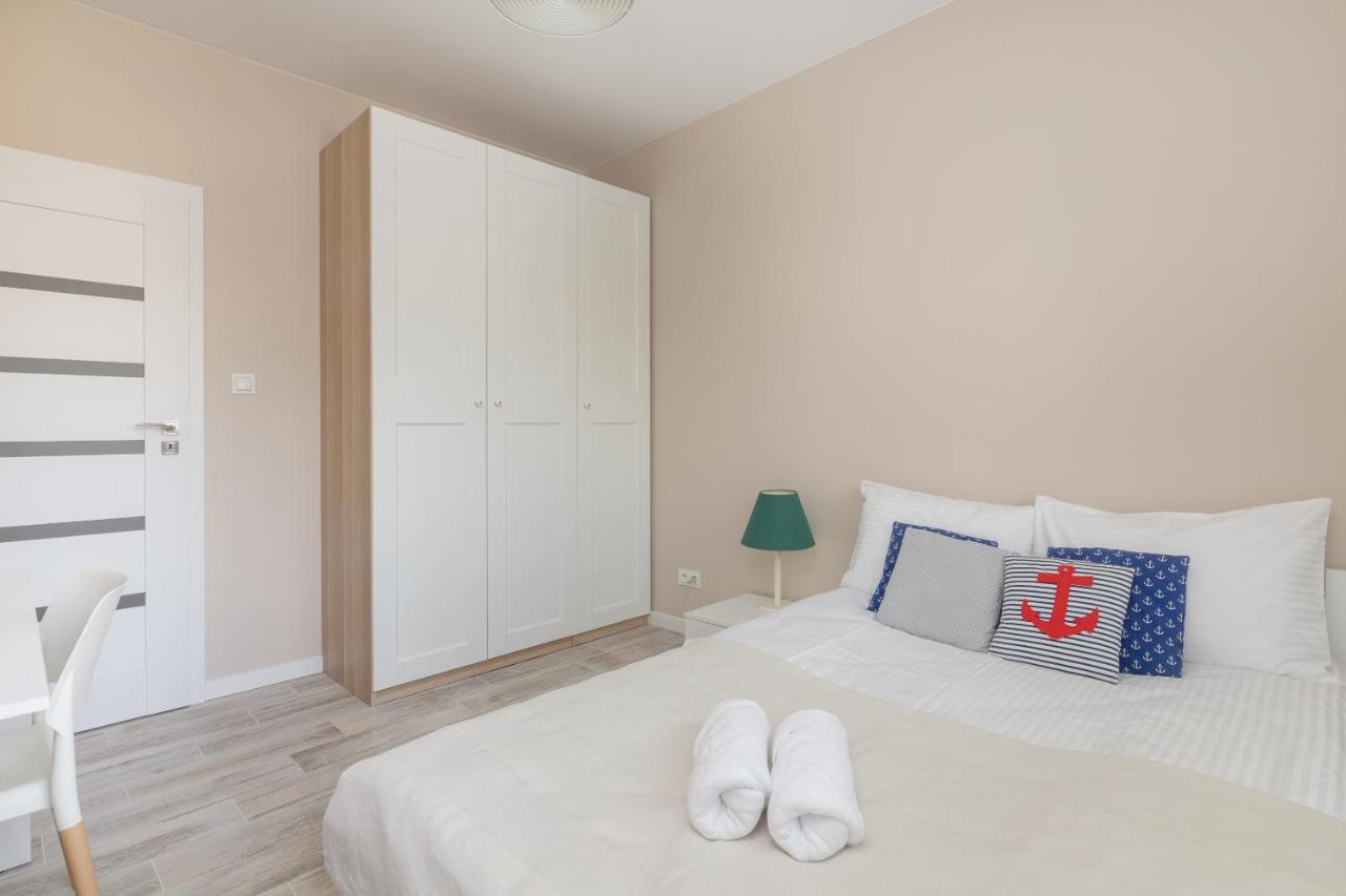 Metro Wilanowska Comfortable Apartment Varşovia Exterior foto