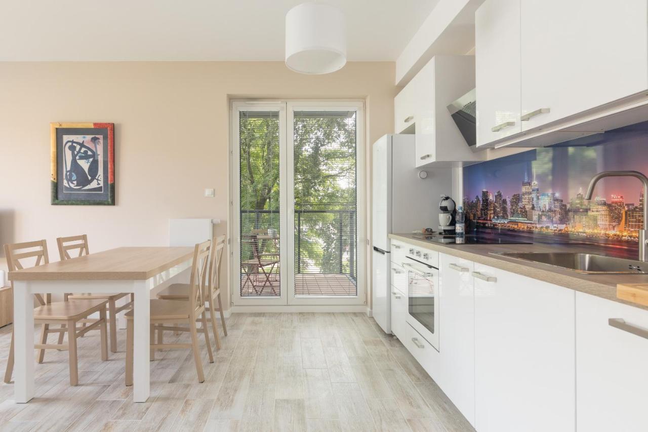 Metro Wilanowska Comfortable Apartment Varşovia Exterior foto